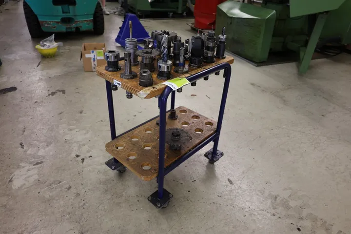 Konvolut CNC Aufnahmen Inkl. Wagen